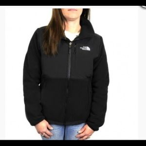 The North Face size small Denali jacket.  F-12